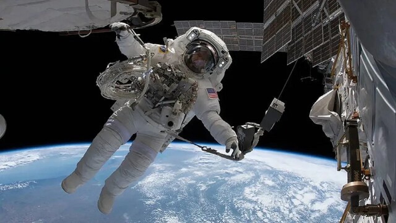 ناسا، پیاده‌روی فضایی را به دلیل نشتی در ایستگاه فضایی لغو کرد