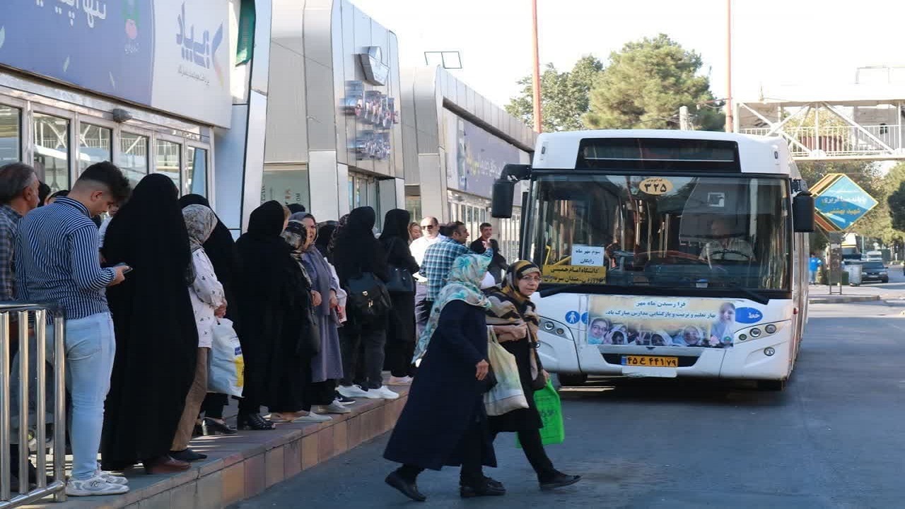 افزایش تعداد مسافران اتوبوس‌های درون شهری قزوین