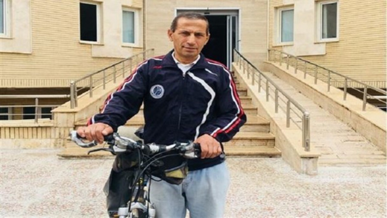 دوچرخه سوار ایرانی وارد کابل شد