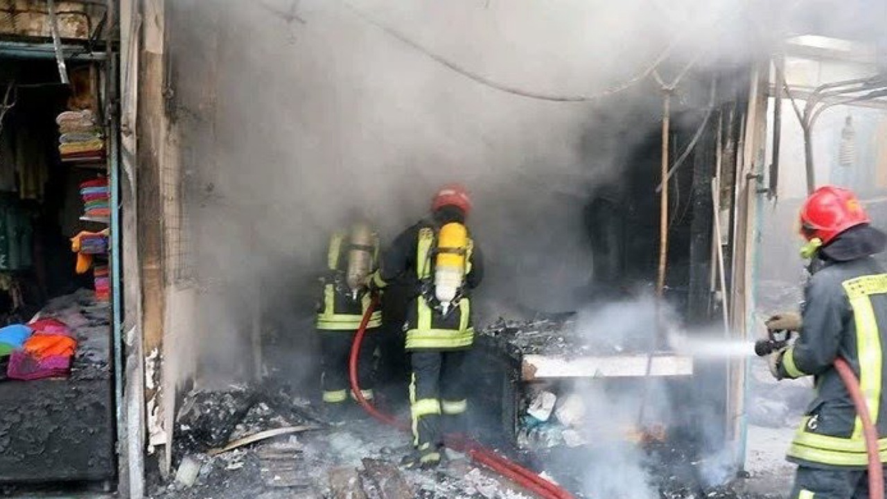 بی‌احتیاطی کارگران باعث آتش سوزی در میدان نوبنیاد