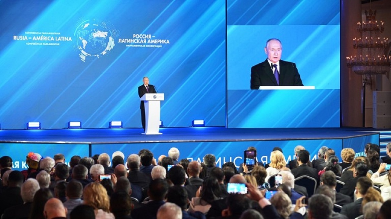 پوتین: مسکو می‌خواهد آمریکای لاتین «قوی، مستقل و موفق» باشد