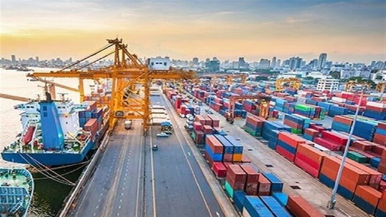 واردات بیش از ۲ میلیون و ۶۰۰ هزار تن کالا از بنادر مازندران