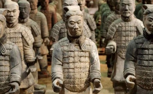 آرامگاه نخستین امپراتور چین