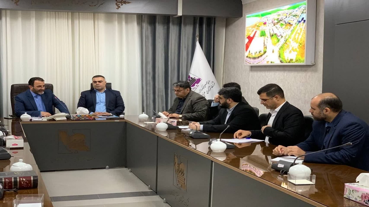 پیش بردن فضای تولید به سمت دانش بنیان