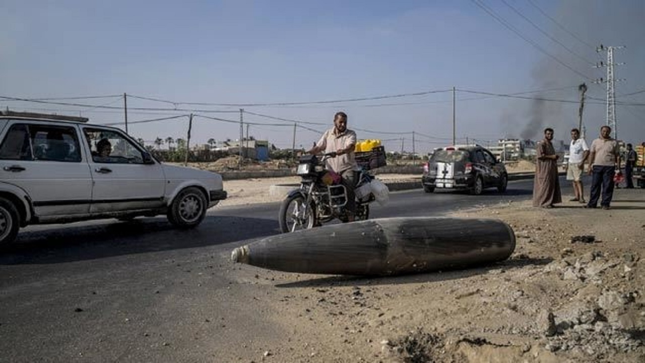 بمبی که بر سر زنان و کودکان غزه می‌ریزد از کجا تامین می‌شود؟ + فیلم