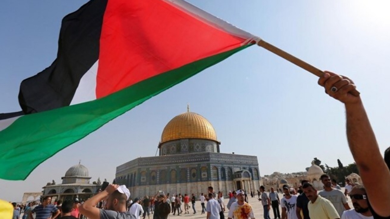 اسرائیل را با مجاهدت از فلسطین بیرون می‌کنیم