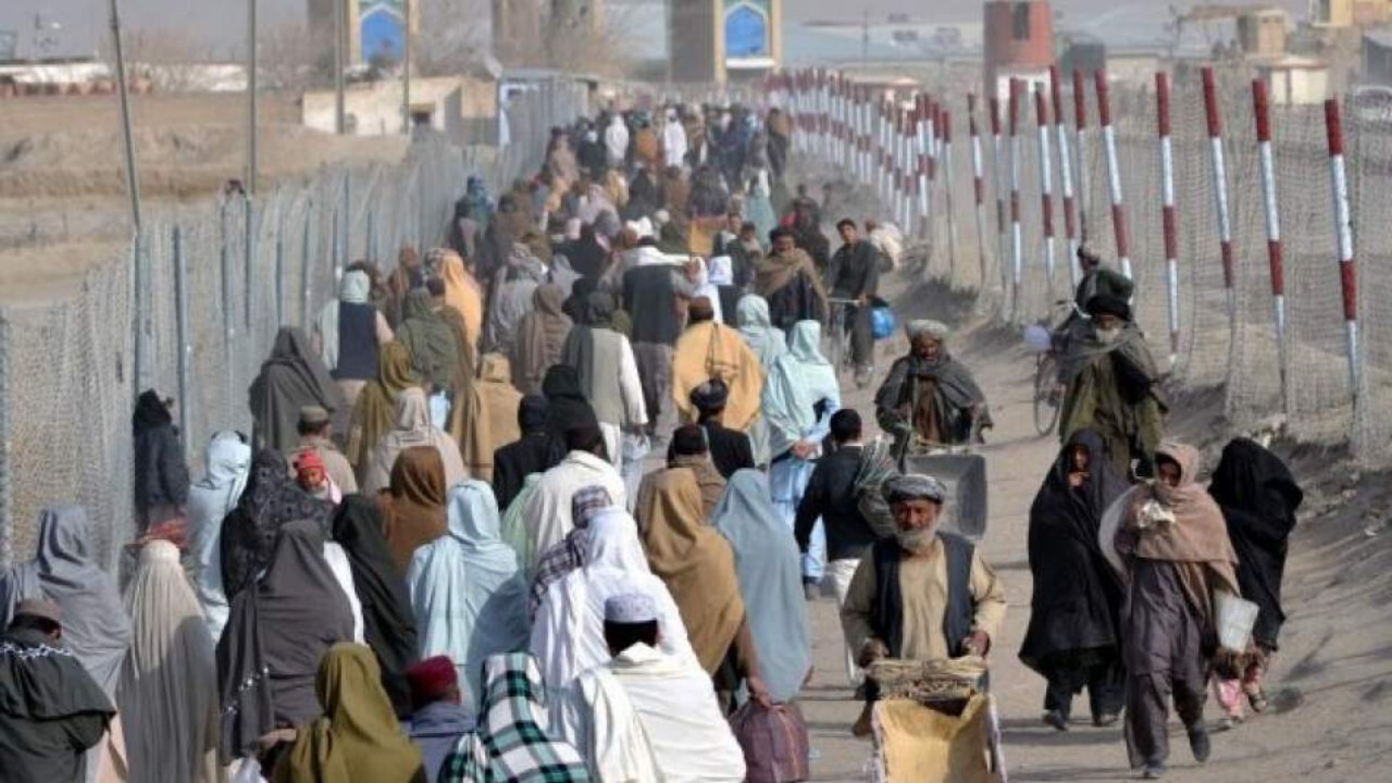 اخراج روزانه ۱۰ هزار پناهجوی افغانستانی از پاکستان