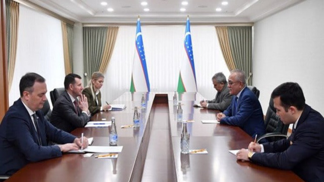 افغانستان محور دیدار مقامات ازبکستان و استونی