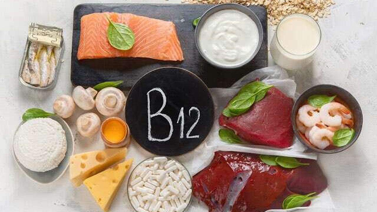ویتامین B12 چگونه جذب بدن می‌شود؟