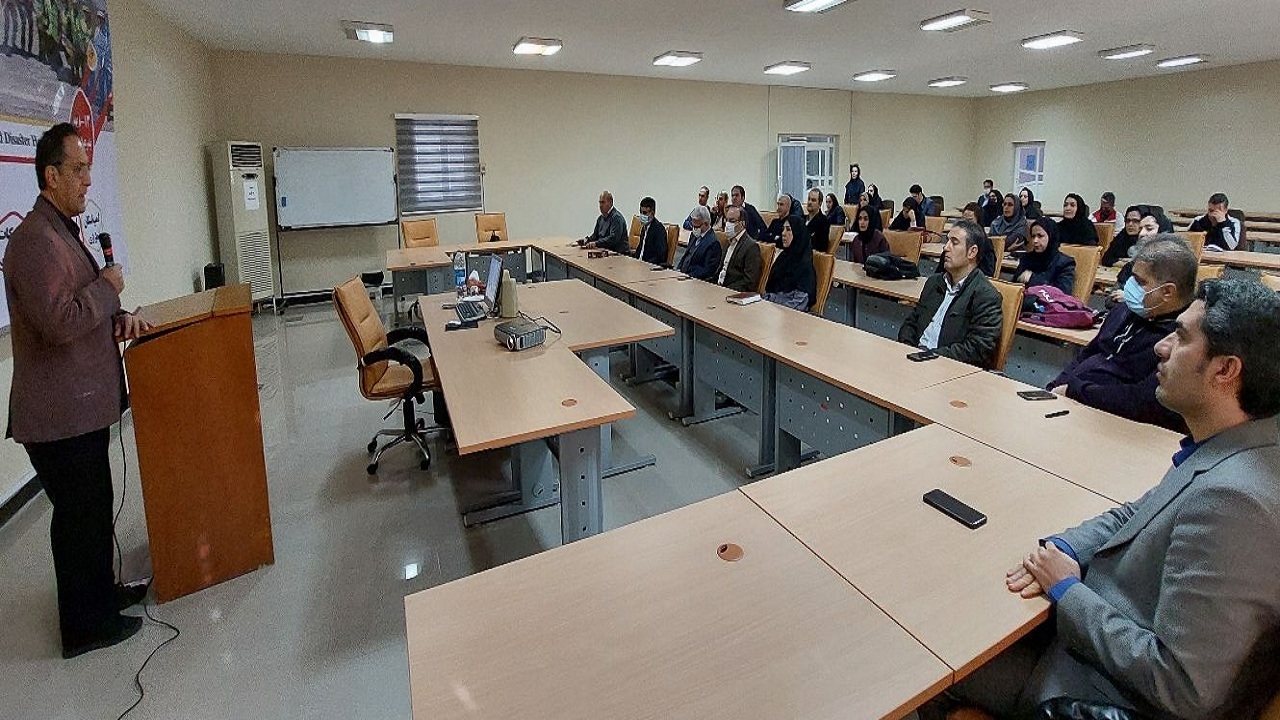 برگزاری همایش ملی مدرسه میدانی سلامت در حوادث و بلایا در بندرعباس