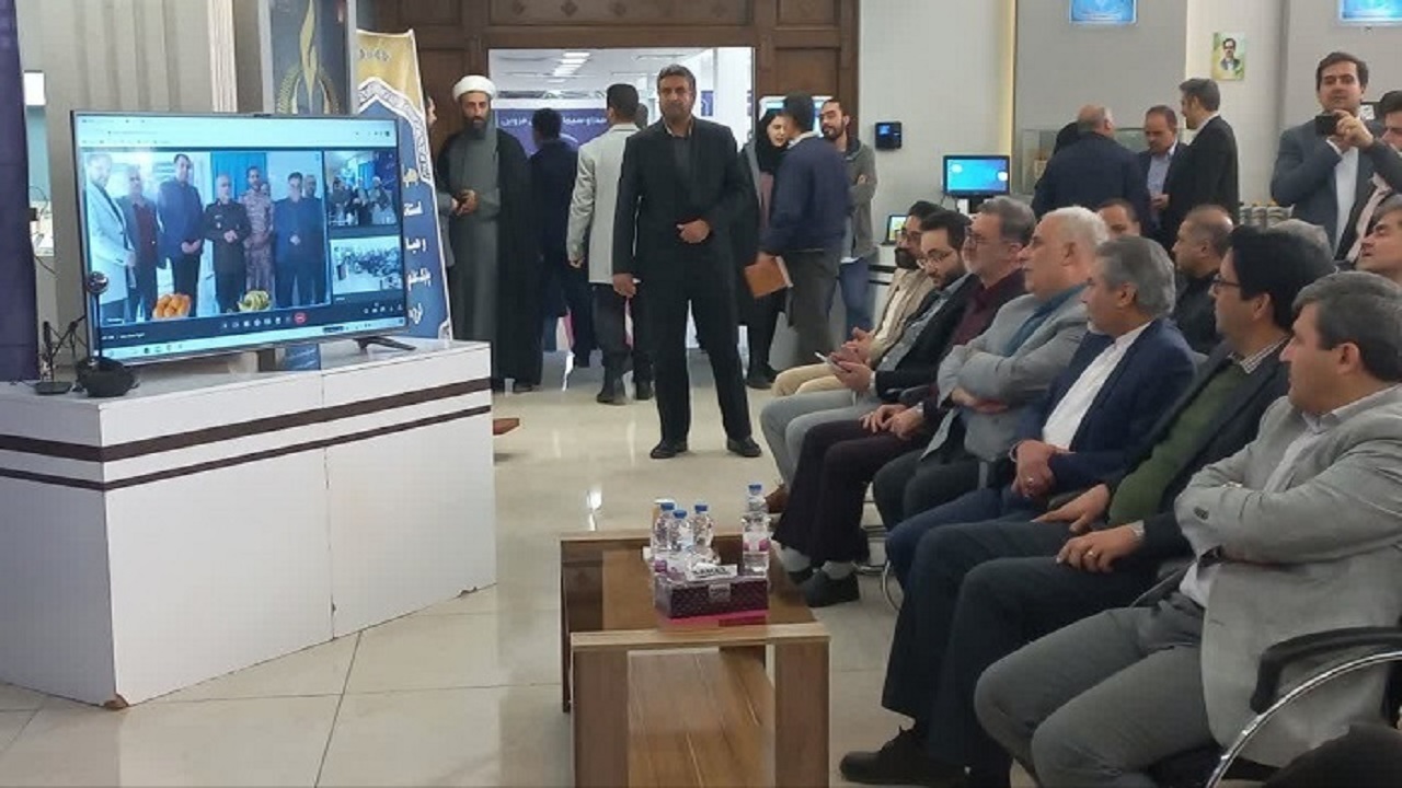 افتتاح مراکز رشد و فناوری تاکستان و بوئین زهرا 