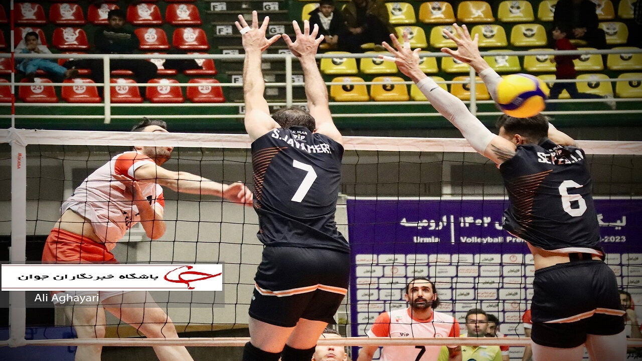 بُرد تیم والیبال شهرداری ارومیه با سرمربی جدید