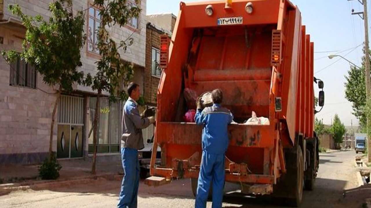 آموزش ساعت جمع‌آوری زباله در منطقه دو شهرداری بندرعباس