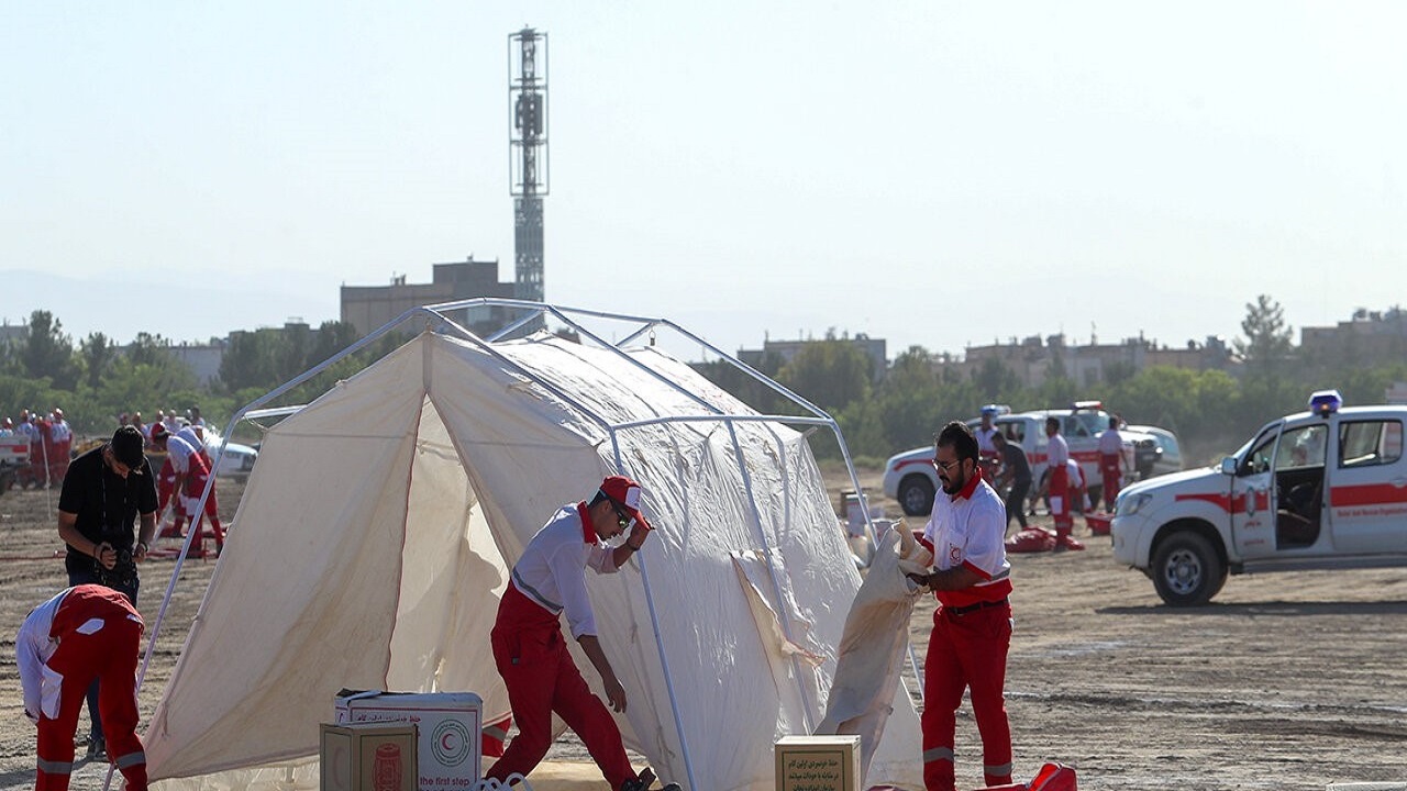 آمادگی هلال احمر برای ارسال تجهیزات ۳ بیمارستان صحرایی به غزه