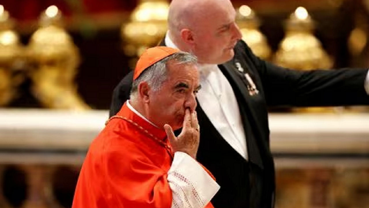مشاور سابق پاپ فرانسیس به جرم «کلاهبرداری و اختلاس» راهی زندان شد