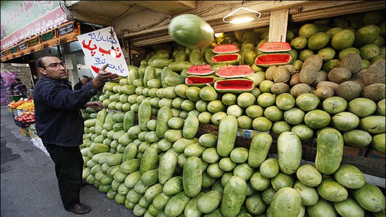تعیین قیمت انواع میوه در کرمانشاه در آستانه شب یلدا