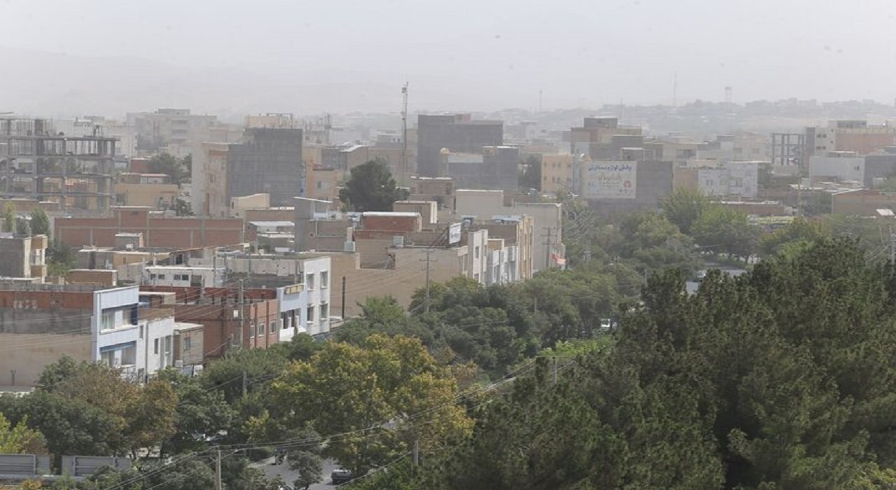 آلاینده‌ها تا پایان هفته در اصفهان می‌ماند
