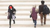 - آیا لزوم رعایت پوشش یا حجاب شرعی را می­‌توان یک قاعده حقوقی شمرد؟