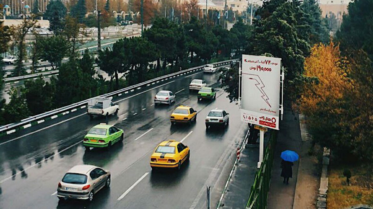 آسمان تهران بارانی است/ از تردد‌های غیر ضرور خودداری کنید