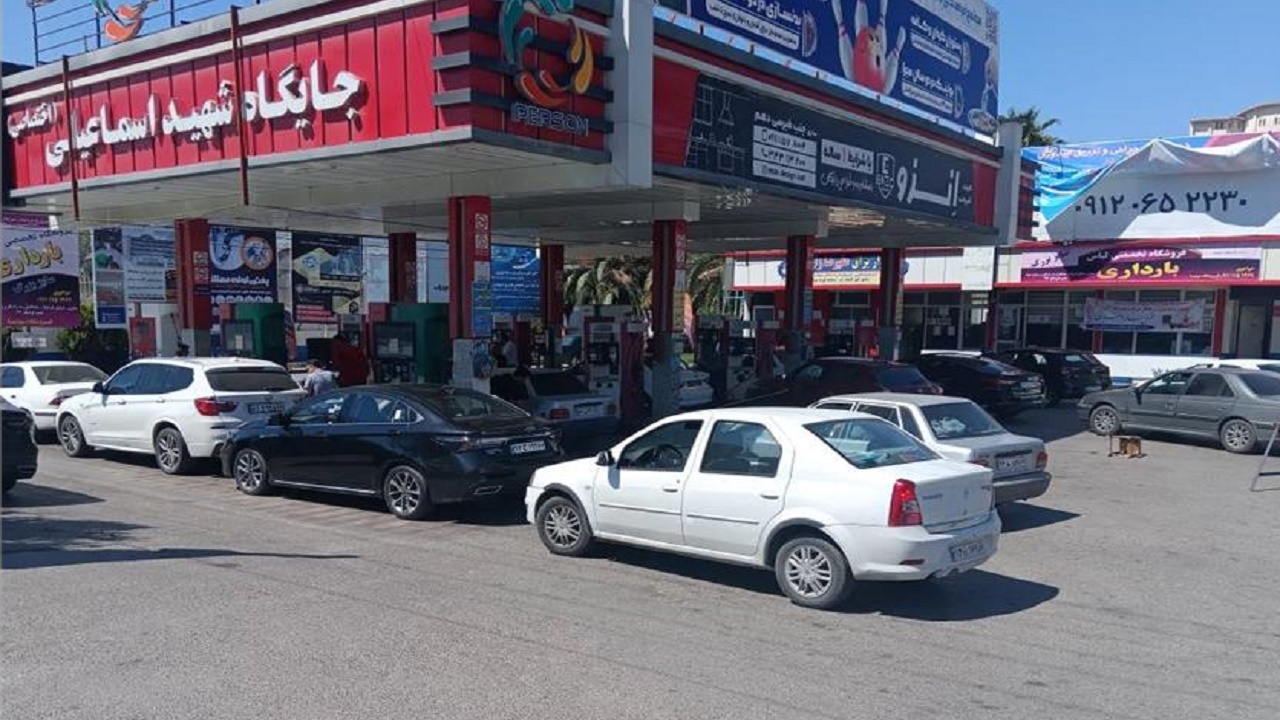 توزیع بیش از ۷ هزار لیتر بنزین معمولی و سوپر در مازندران