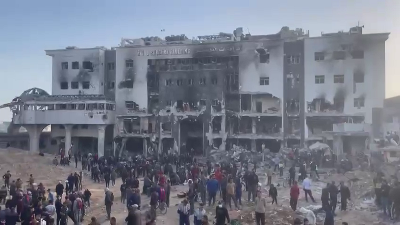 آتش زدن بیمارستان الشفاء توسط صهیونیست‌ها + فیلم