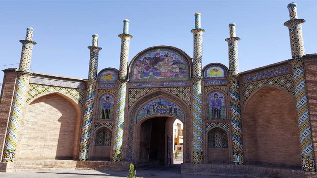 سمنان رکورددار بازدید گردشگران از جاذبه‌های تاریخی استان بود
