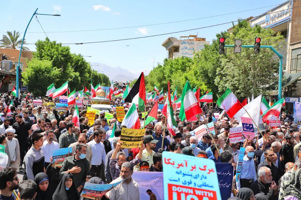 آغاز راهپیمایی روز جهانی قدس در یزد