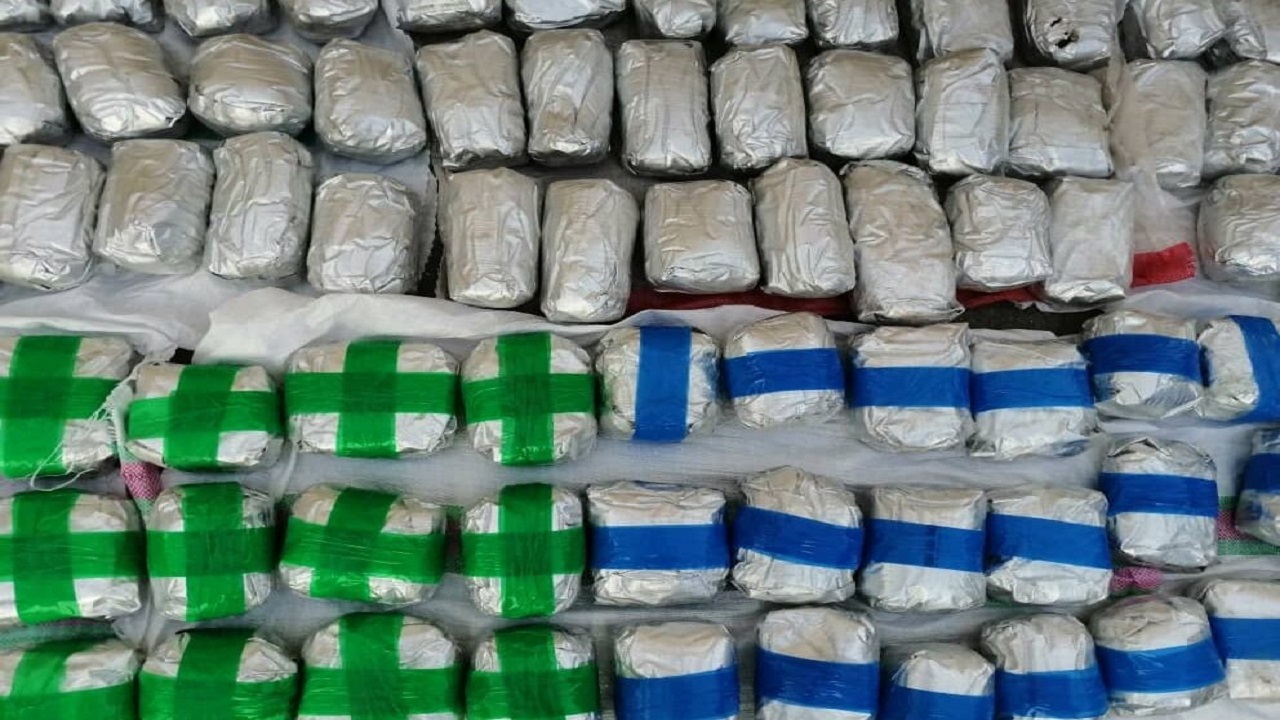 انهدام باند قاچاق مواد مخدر در ارومیه و خوی
