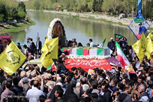 مراسم تشیع پیکر سرلشکر شهید زاهدی در اصفهان
