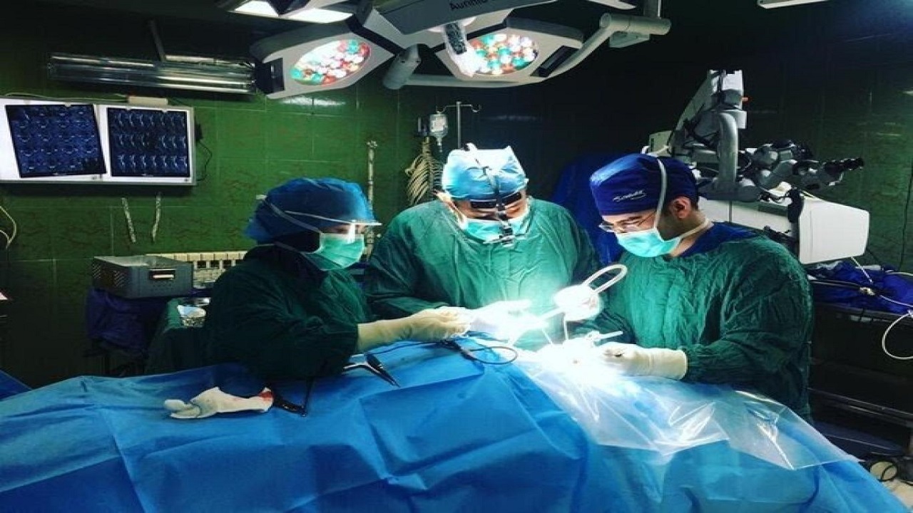 عمل جراحی ترمیم دنده‌های شکسته در زنجان برای اولین بار انجام شد