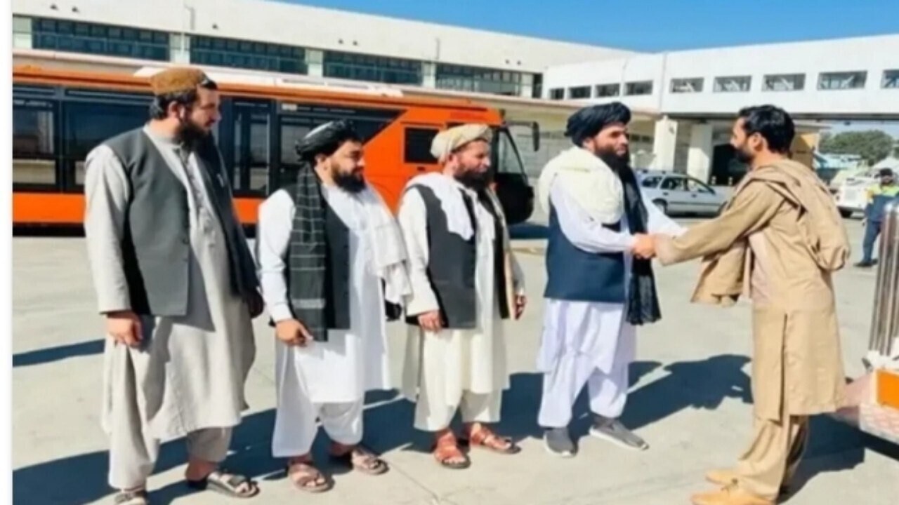 بازگشت مقامات حکومت پیشین افغانستان