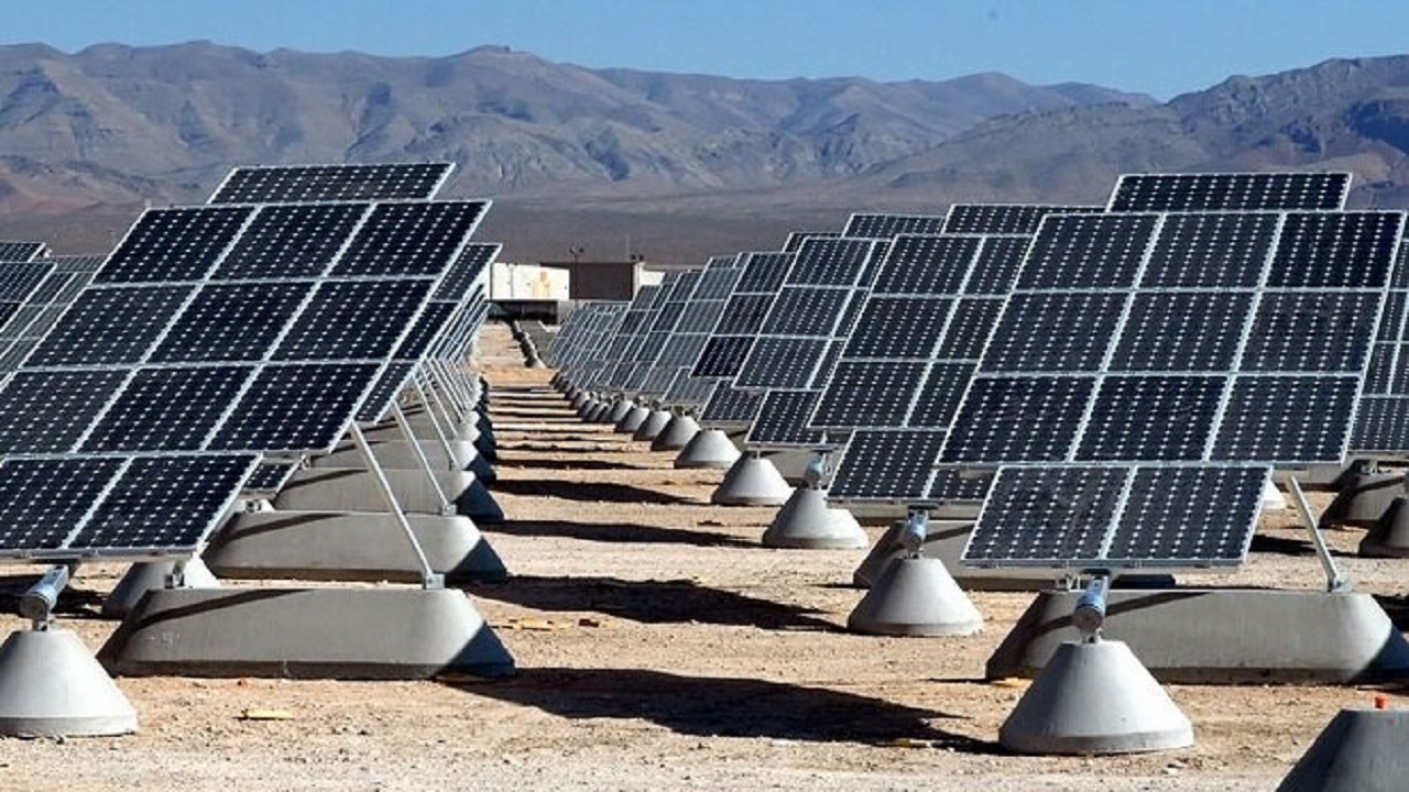 جانمایی سه نیروگاه خورشیدی با ظرفیت ۱۳۵ مگاوات در همدان