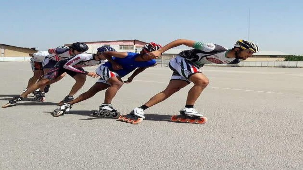 آغاز مسابقات گروه‌های آزاد اسکیت سرعت دختران و پسران