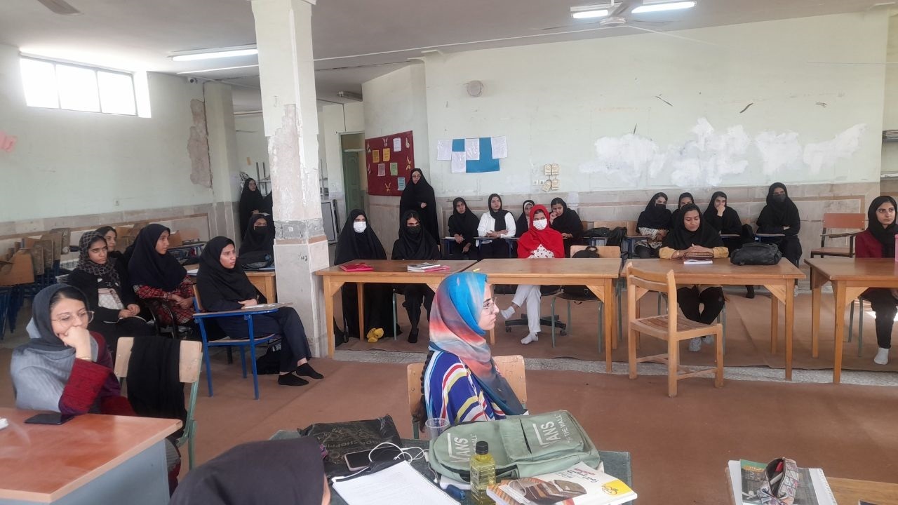 بازديد مدیرکل آموزش و پرورش استان از مراکز و پایگاه‌های اعتکاف علمی نوروزی زابل