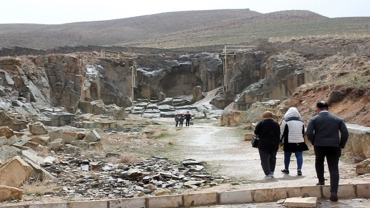 بازدید از آثار تاریخی زنجان به مناسبت روز جهانی بناها رایگان است