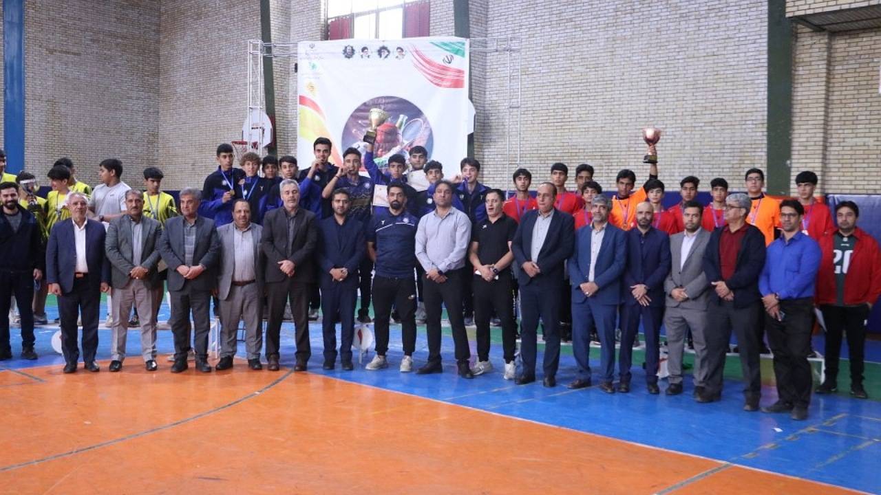 سیرجان فاتح مسابقات فوتسال دانش آموزان پسر استان کرمان
