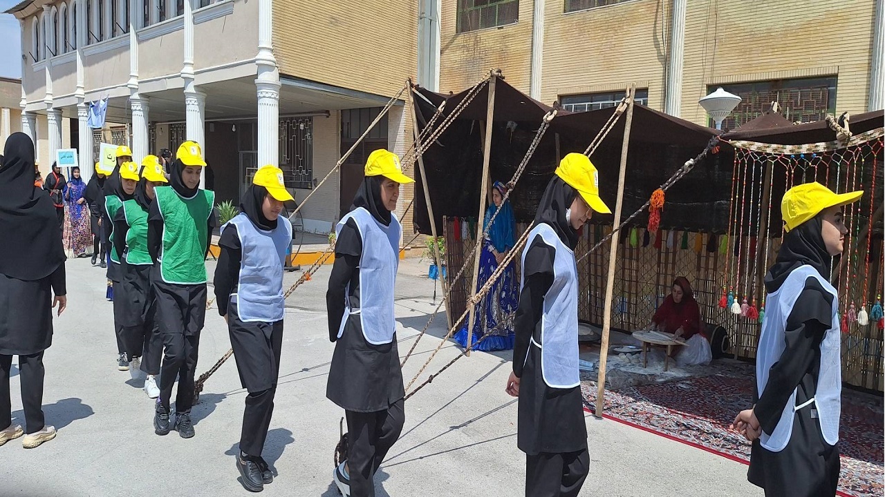 برگزاری جشنواره دختران آفتاب در شهرستان گچساران