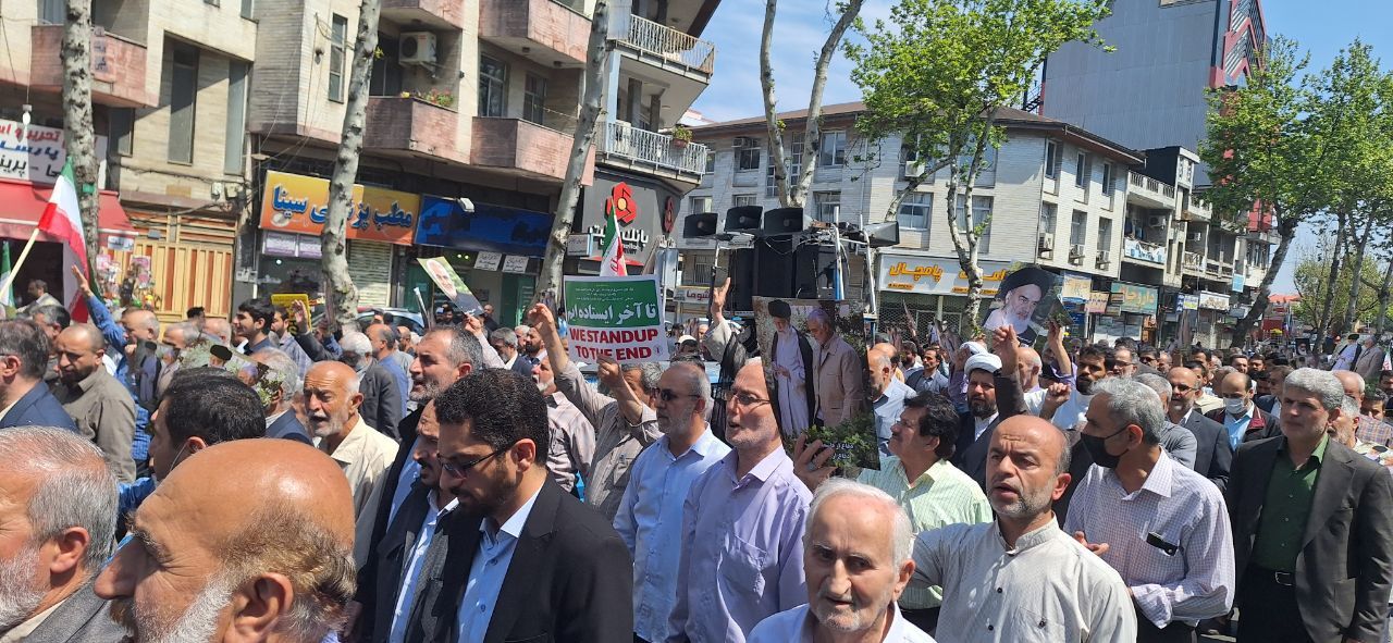 راهپیمایی مردم گیلانی در حمایت از عملیات وعده صادق