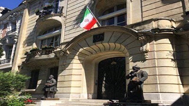 - وقوع حادثه امنیتی مقابل سفارت ایران در پاریس