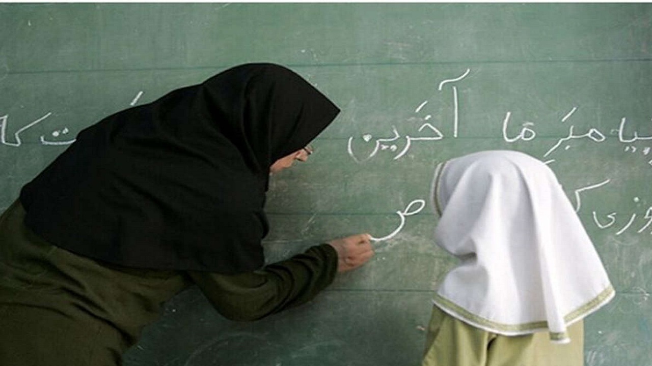 بازنشستگان مهر ۱۴۰۲ وزارت آموزش و پرورش در انتظار پرداخت پاداش پایان خدمت