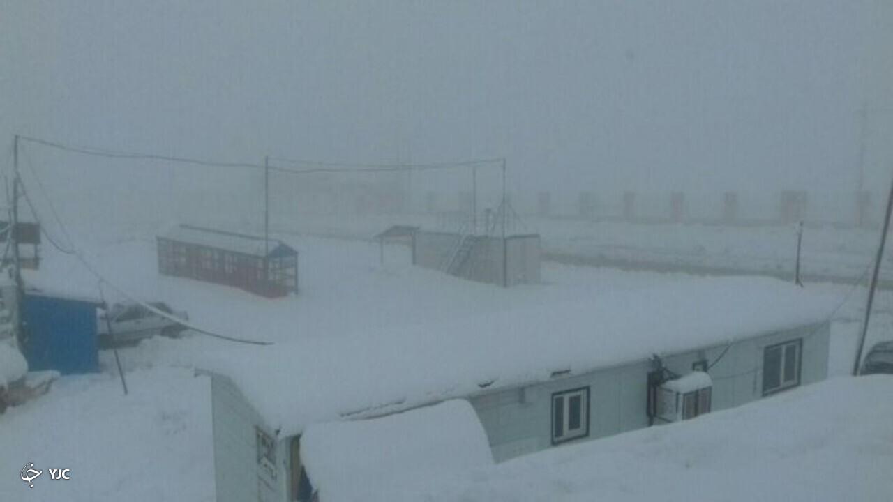 ارتفاع برف بهاری در تمرچین پیرانشهر به ۳۰ سانتی‌متر رسید
