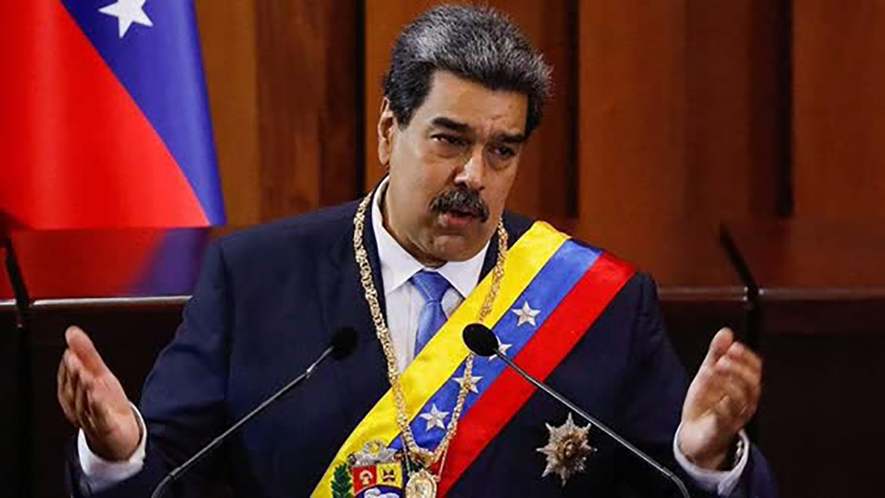 مادورو از خنثی شدن دو طرح ترور علیه خود طی ۱۵ روز گذشته خبر داد
