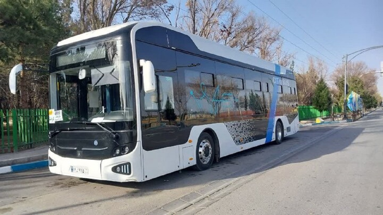 فعالیت ۲ خط اتوبوس گردشگری در اصفهان