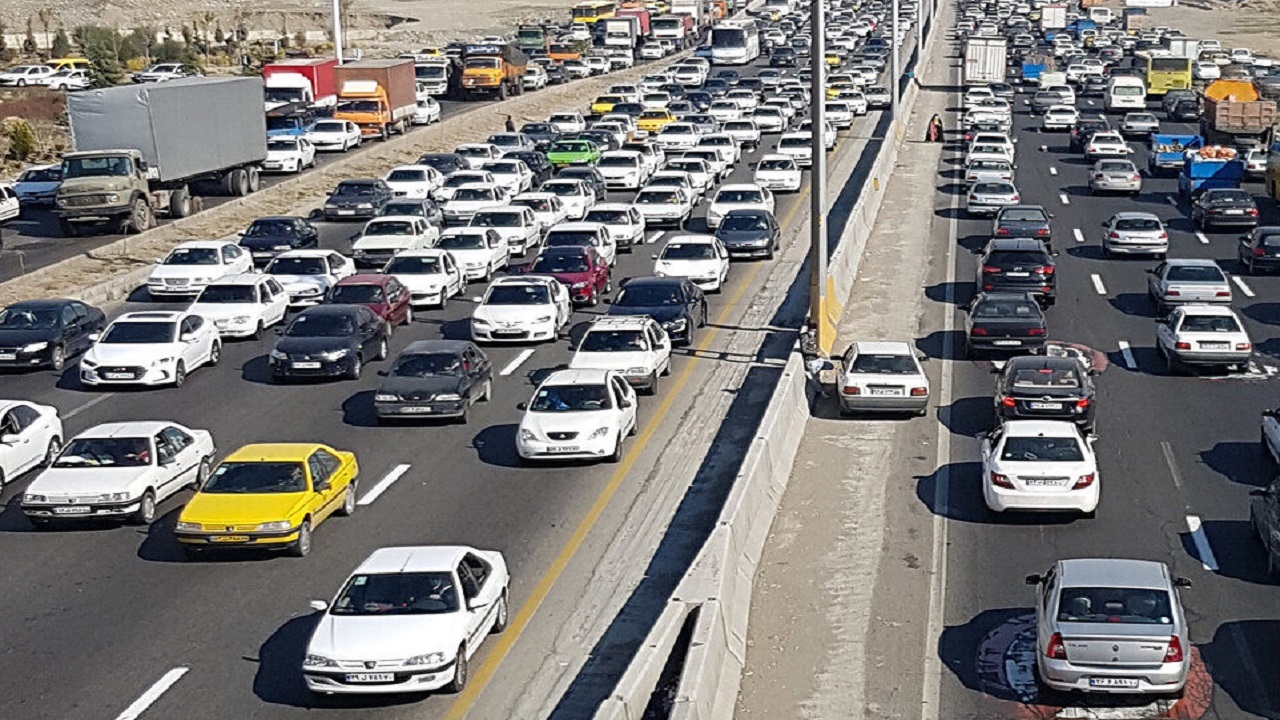 افزایش ۱۵درصدی تردد خودرو‌ها در مسیر‌های ارتباطی قزوین