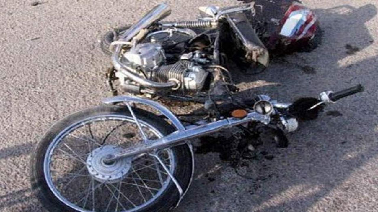 هفت سرنشین موتورسیکلت در تصادف با سواری در آرادان دچار حادثه شدند