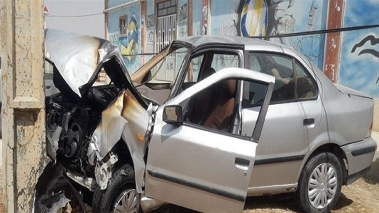 یک کشته در برخورد خودرو با تیر برق در سردرود تبریز