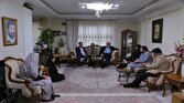 باشگاه خبرنگاران -دیدار استاندار قزوین با خانواده شهید کارگر، زرآبادی پور