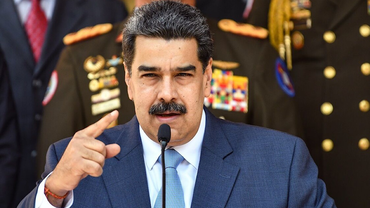 ضرر ۲ میلیارد دلاری ونزوئلا به دلیل تحریم‌ها