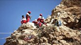 باشگاه خبرنگاران -۶کودک گرفتار در کوه‌های کرمان نجات یافتند
