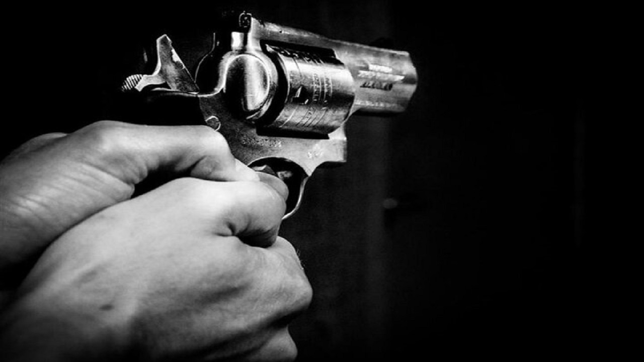 باشگاه خبرنگاران -پایان راه موبایل قاپان با شلیک پلیس